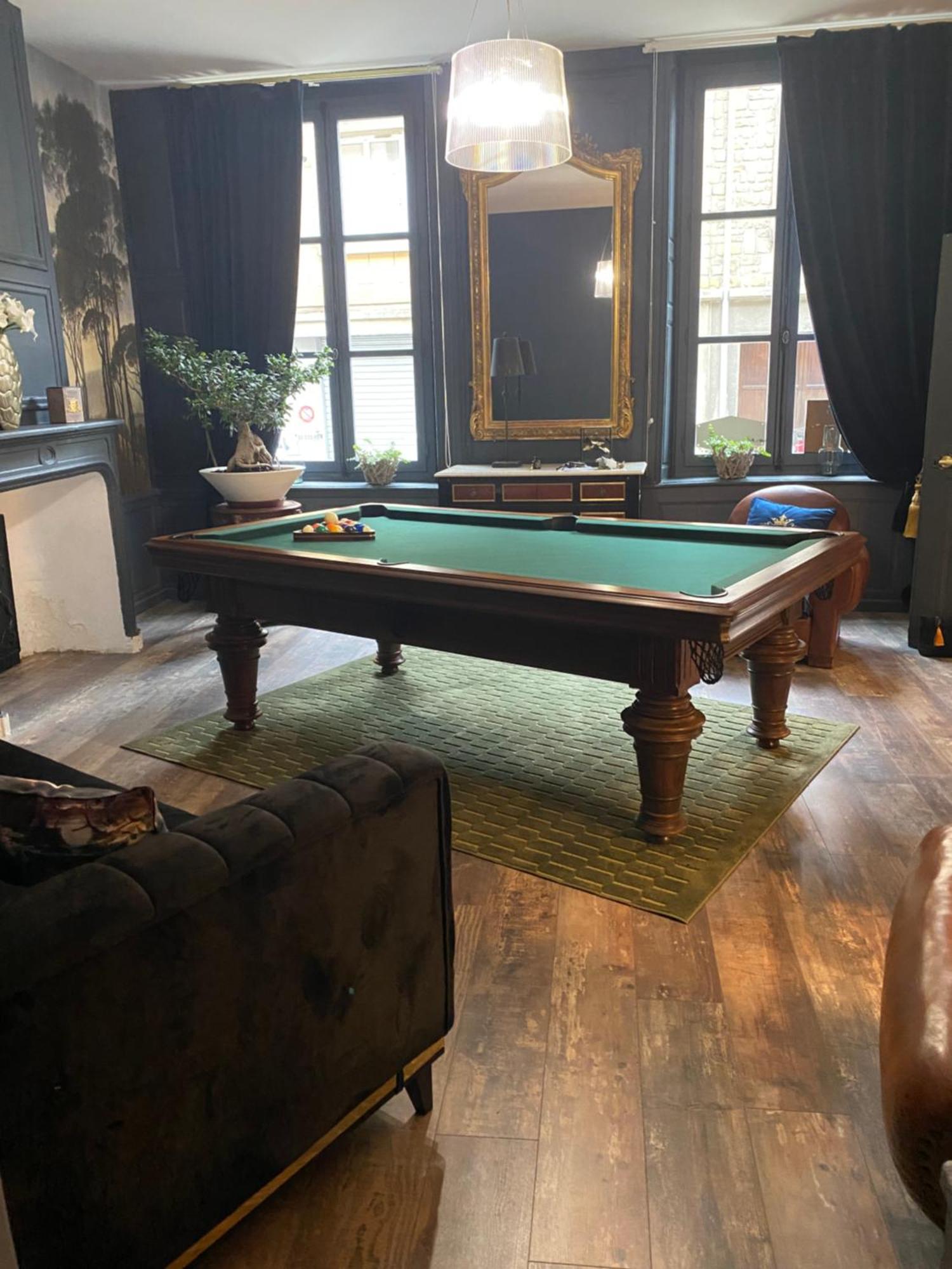 La Suite De Notre Dame Au Pied Du Chateau Fort Sedan Extérieur photo